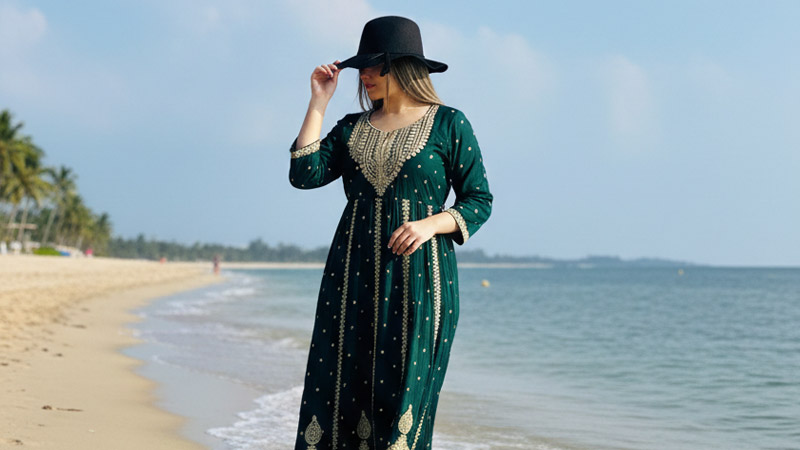 پیراهن ساحلی